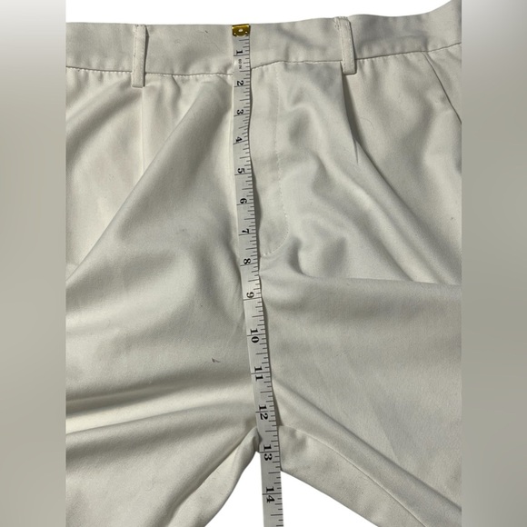 Princess Polly Women’s size 8 white pants.High Waist. Pockets. Zipper closure . - Picture 6 of 6